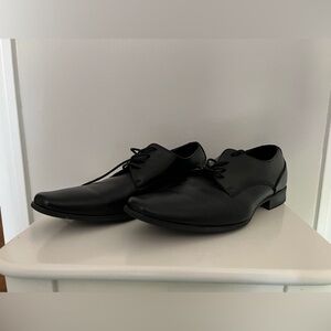 Mens Calvin Klein black dress shoes